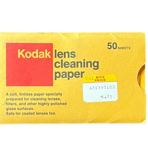 Canon EOS Rebel 2000 35mm SLR Film Camera, 2 Lenses/Filters/Strap/Camera Bag - Picture 12 of 16